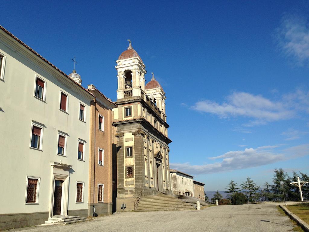 Hotel Monastero San Vincenzo - Casa Per Ferie Bassano Romano Exterior foto