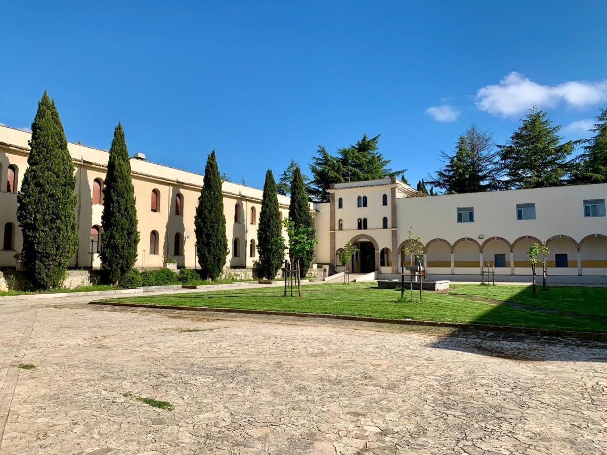 Hotel Monastero San Vincenzo - Casa Per Ferie Bassano Romano Exterior foto